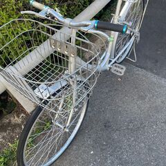 リサイクルショップどりーむ鹿大前店　No.327 自転車　シティサイクル　26インチ　ギア内装三段切替付き♪　の画像