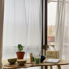 テーブル　椅子のセットの画像