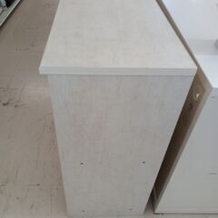 リユースのサカイ栃木店★ジモティ割あり★  収納棚 ホワイトベージュ W59×D42×H92 クリーニング済み TC10010の画像