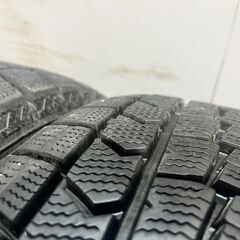 DUNLOP WINTER MAXX WM02 195/65R15 15インチ スタッドレス 4本 22年製 バリ溝 プリウス セレナ ステップワゴン ヴォクシー等　(KTA307)クレジットカード QRコード決済可能の画像