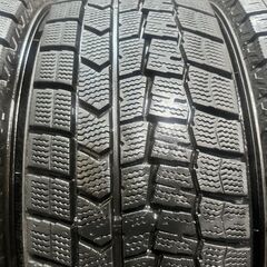 DUNLOP WINTER MAXX WM02 185/60R15 15インチ スタッドレス 4本 24年製 バリ溝 シエンタ ヤリス フィット ヴィッツ シャトル等　(KTA309)クレジットカード QRコード決済可能の画像