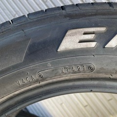 イーグルナスカー215/60R17の画像