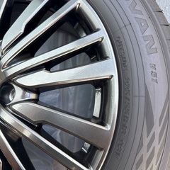 YOKOHAMAタイヤ　日産ホイール付き4本　8月15日〜17日関東送料無料の画像