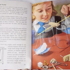 イギリス ヴィンテージ LEVERS,PULLEYS and ENGINES 本の画像