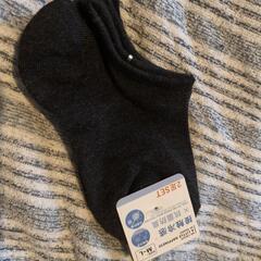 [新品未使用]接触冷感　靴下・タイツセットの画像