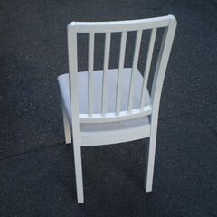 IKEA/イケア　エーケダーレン　チェア　幅44cm奥行約45㎝高さ95cm　在庫その3 シミありの画像