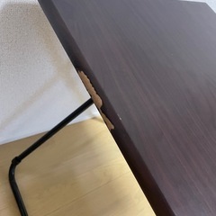 テーブル 椅子の画像