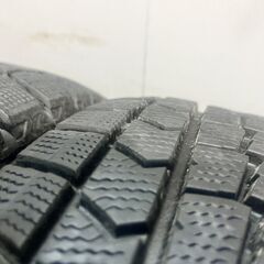 DUNLOP WINTER MAXX WM02 185/65R15 15インチ スタッドレス 4本 24年製 バリ溝 フリード ノート ウイングロード デミオ等　(KTA308)クレジットカード QRコード決済可能の画像