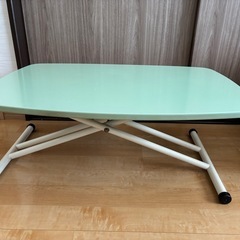 【高さ自在に変更可能】昇降式テーブルの画像