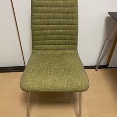 ニトリダイニングセット（テーブル、椅子2脚）の画像