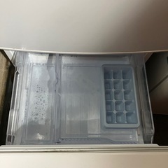 2507-796 三菱 ノンフロン冷凍冷蔵庫 MR-P15G-W1 2022年製 全定格内容積146L 動作確認済み キズ 汚れありの画像