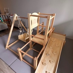 木製ジャングルジムの画像