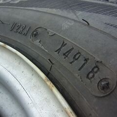 12インチ 軽トラ 軽バン用 鉄ホイール PCDマルチ ４本 タイヤは交換時期です（145/R12　6PR） 一時履き、転がし用などにどうぞの画像