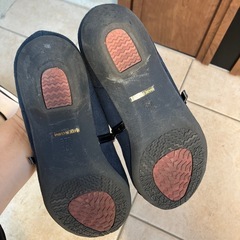 23   EEE パンプス クッション性あり　の画像