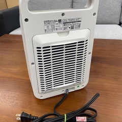 セラミックヒーター 山善 2023年製の画像