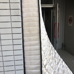 美品！シングルマットレスの画像