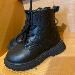 キッズ　スニーカーの画像