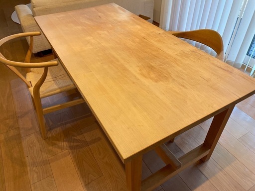 メープル材1枚板ダイニングテーブル