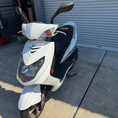 ヤマハ　シグナスX125cc 実働18952kmの画像