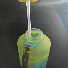 水筒の画像