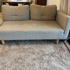 【中古3人掛けソファーオットマン付きグレー】の画像