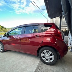 日産ノ-トの画像