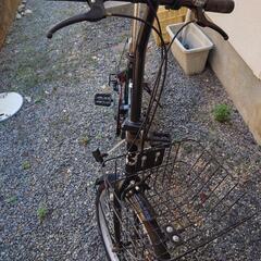 折りたたみ自転車空気不要パンク無しタイヤの画像