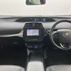 トヨタ プリウス 　Ｓ　ツーリングセレクションの画像