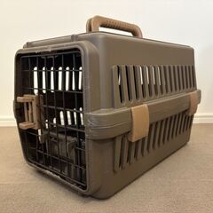 小型犬・猫用 ペットキャリー クレート SSサイズ アイリスオーヤマ ブラウン 重さ約5kgまでの画像