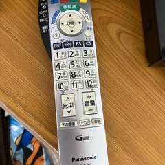 Panasonic テレビ TH-32L88-H（2008年製）の画像