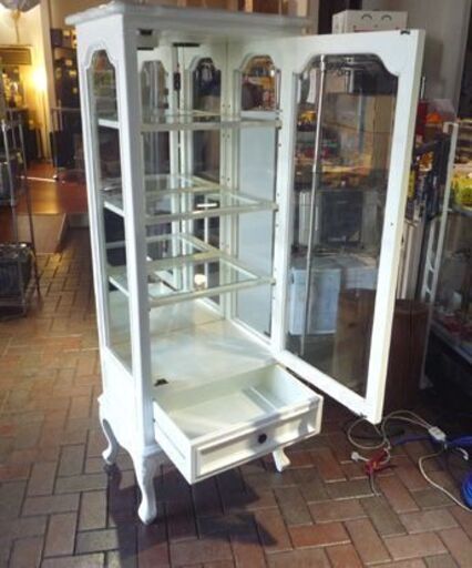 アンティーク調 木製 キュリオケース ホワイト 高さ160cm 照明付き 猫