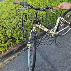 リサイクルショップどりーむ天保山店　No357　折りたたみ自転車　シティサイクル　26インチ　ホワイト　エコチャリNo21882Uの画像
