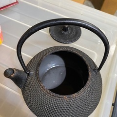 小さな鉄器 鉄瓶 鉄分補給 鉄瓶兼用急須 鉄びん 直火可の画像