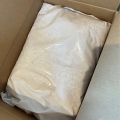 鳥エサ用くず米の画像