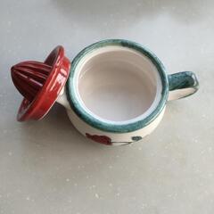 陶器の絞り器の画像