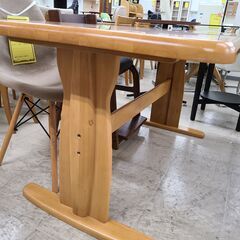 J1185【リユースのサカイ柏店】ダイニングテーブル　クリーニング済みの画像