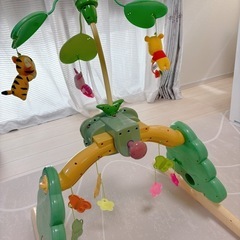 ベビー用品　プーさんメリーの画像