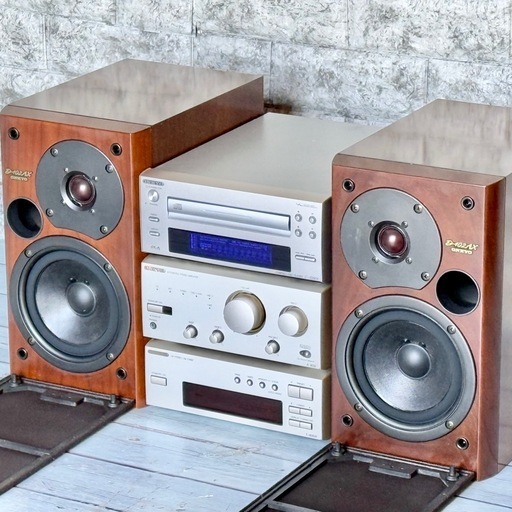 ONKYO コンポ　セット ONKYO「INTEC205シリーズ」コンポセット (maro) 共和の