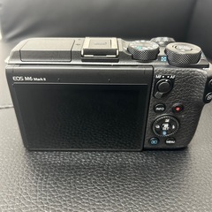 Canon キャノン EOS M6 Mark II ボディ ブラック  3250万画素 ミラーレス一眼カメラの画像