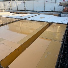 型枠大工　募集　寮ありの画像