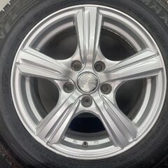 【DUNLOP WINTER MAXX WM03 205/65R16】スタッドレス【VIOLENTO 16インチ 6.5J5HPCD114.3+40】22年製 バリ溝　ヤリスクロス等(STC016)の画像