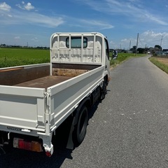 トヨエーストラックの画像