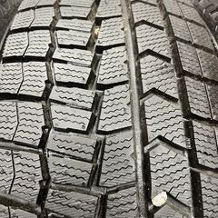 【走行短め】DUNLOP WINTER MAXX WM02 185/65R15 15インチ スタッドレス 4本 24年製 シエンタ ノート フリード アリオン等　(STN016の画像