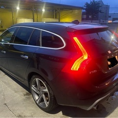 ボルボ　V60 T6 車検長期　低走行の画像