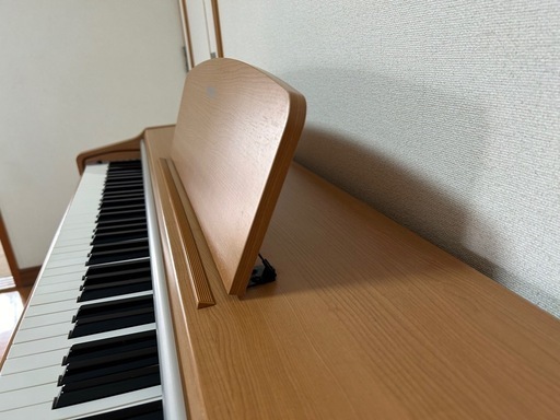 y*o様 美品　YAMAHA ピアノ椅子　黒色　木目 DOLCE-5D.1-Matte-Black-1.jpg