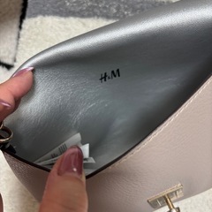 チェーン　ミニショルダーバッグ　H&Mの画像