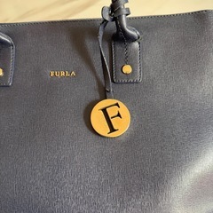 FURLAバッグ　の画像