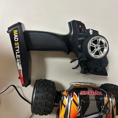 MAD STYLE ラジコン　充電式の画像
