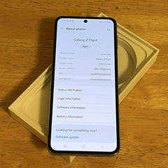Android Galaxy Flip 4｜128gb｜SIMフリーの画像