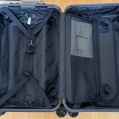 メルセデスベンツスーツケース
の画像